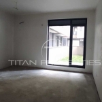 Тристаен апартамент в Пловдив, Каменица 2 - 117 кв.м за 1411 €/кв.м - Снимка #1