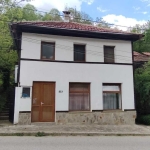 Къща в с. Бели Осъм, Област Ловеч - 304 кв.м за 316 €/кв.м - Снимка #1