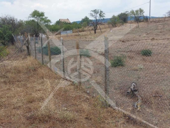 Парцел в Айтос - 1200 кв.м за 30 €/кв.м - Снимка #1