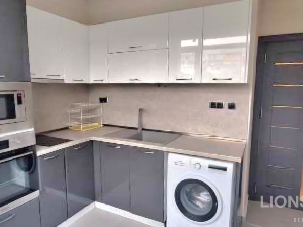 Тристаен апартамент в Варна, Чайка - 70 кв.м за 1275 €/кв.м - Снимка #1