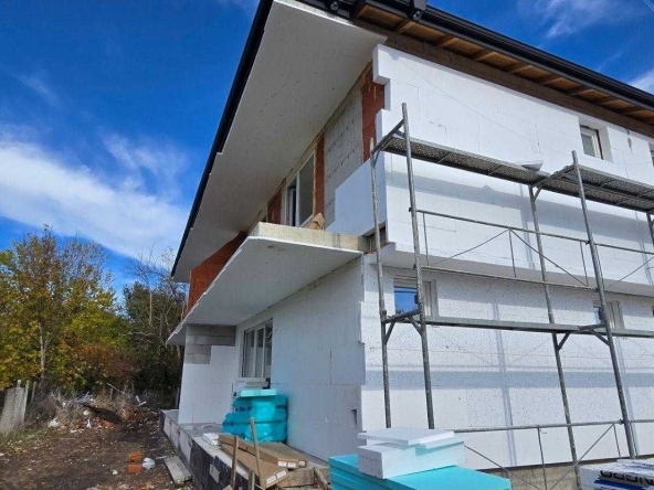 Къща в Костинброд - 180 кв.м за 1584 €/кв.м - Снимка #1