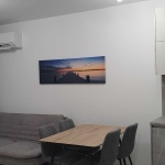 Дава се под наем Двустаен апартамент в к.к. Св.Св. Константин и Елена - 60 кв.м за 850 € - Снимка #1