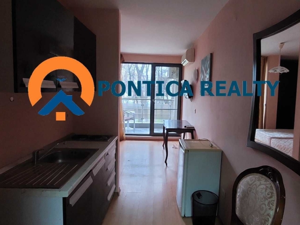 Едностаен апартамент в к.к. Слънчев бряг - 39 кв.м за 589 €/кв.м - Снимка #1