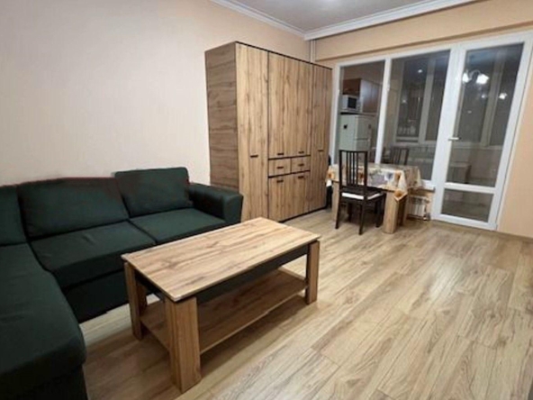 Дава се под наем Двустаен апартамент в София, Толстой - 48 кв.м за 508.47 € - Снимка #1