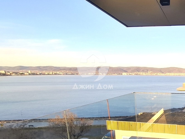 Двустаен апартамент в Несебър - 81 кв.м за 2840 €/кв.м - Снимка #1