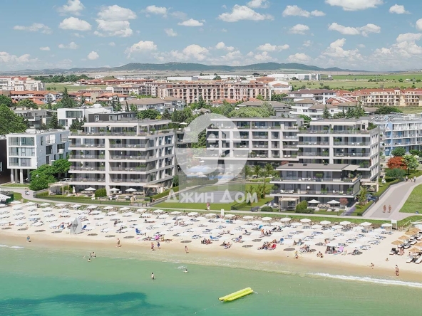 Тристаен апартамент в Свети Влас - 125 кв.м за 1946 €/кв.м - Снимка #1