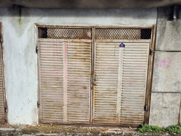 Дава се под наем Гараж / Паркомясто в Габрово, Младост - 20 кв.м за 51 € - Снимка #1