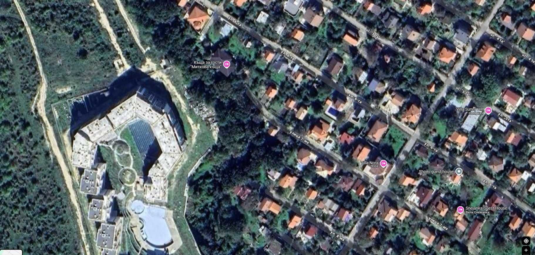 Парцел в к.к. Албена - 490 кв.м за 154 €/кв.м - Снимка #1