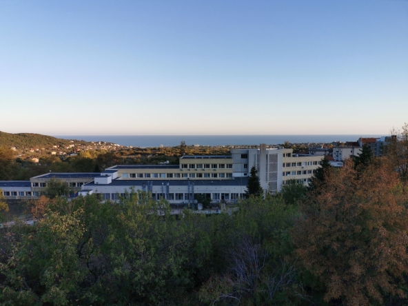 Дава се под наем Двустаен апартамент в Варна, Виница - 58 кв.м за 357 € - Снимка #1