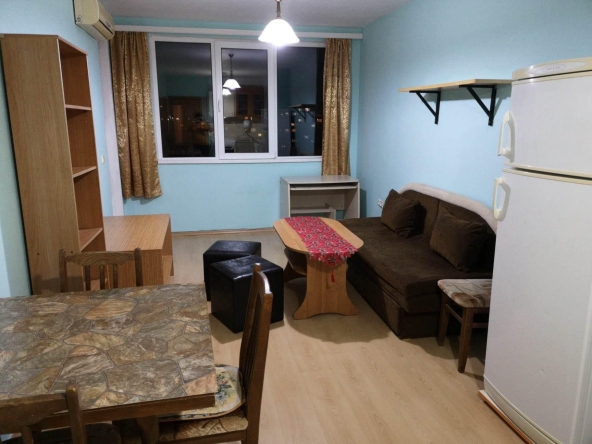 Дава се под наем Двустаен апартамент в София, Люлин 8 - 50 кв.м за 500 € - Снимка #1