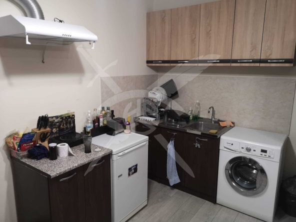 Дава се под наем Двустаен апартамент в Варна, Цветен квартал - 60 кв.м за 400 € - Снимка #1