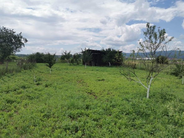 Парцел в Нови Искър - 520 кв.м за 122 €/кв.м - Снимка #1