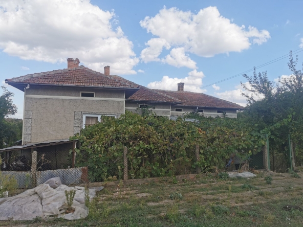 Къща в с. Алеково, Област Силистра - 165 кв.м за 124 €/кв.м - Снимка #1