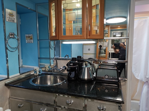 Дава се под наем Двустаен апартамент в Пловдив, Център - 50 кв.м за 300 € - Снимка #1