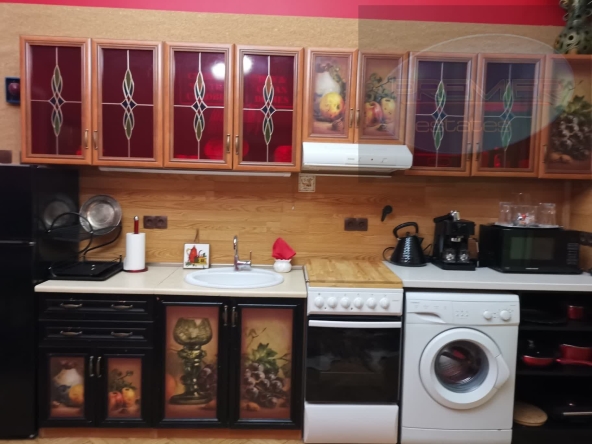 Дава се под наем Двустаен апартамент в Пловдив, Център - 120 кв.м за 400 € - Снимка #1