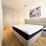 Дава се под наем Двустаен апартамент в София, Център - 65 кв.м за 433.5 € - Снимка #1