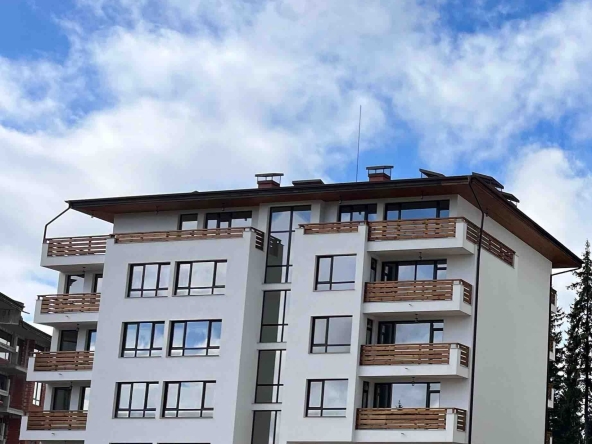 Едностаен апартамент в к.к. Пампорово - 46 кв.м за 533 €/кв.м - Снимка #1