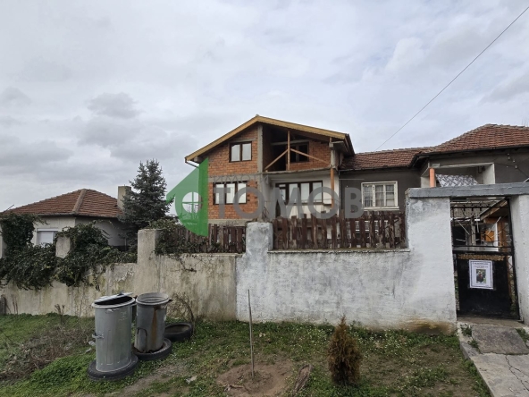 Къща в Гълъбово - 320 кв.м за 69 €/кв.м - Снимка #1