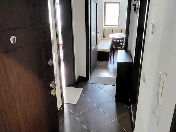 Дава се под наем Двустаен апартамент в Варна, Аспарухово - 55 кв.м за 450 € - Снимка #1