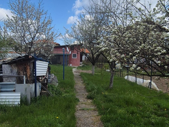 Къща в София, Надежда 1 - 150 кв.м за 113 €/кв.м - Снимка #1