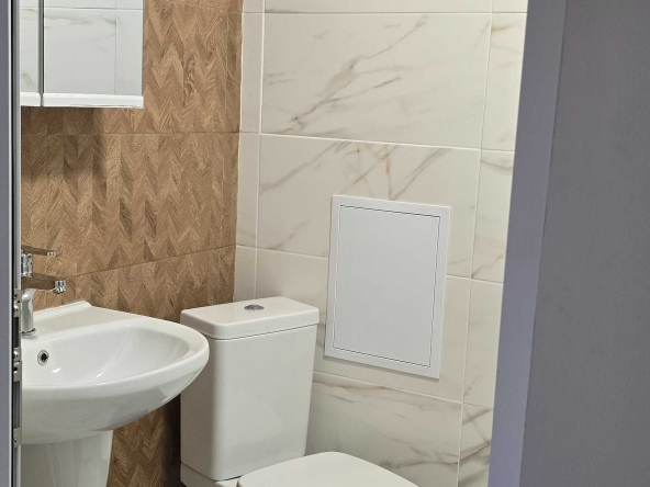 Двустаен апартамент в Сливен, Дружба - 61 кв.м за 1338 €/кв.м - Снимка #1