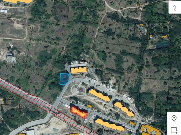 Парцел в Казанлък - 592 кв.м за 108 €/кв.м - Снимка #1