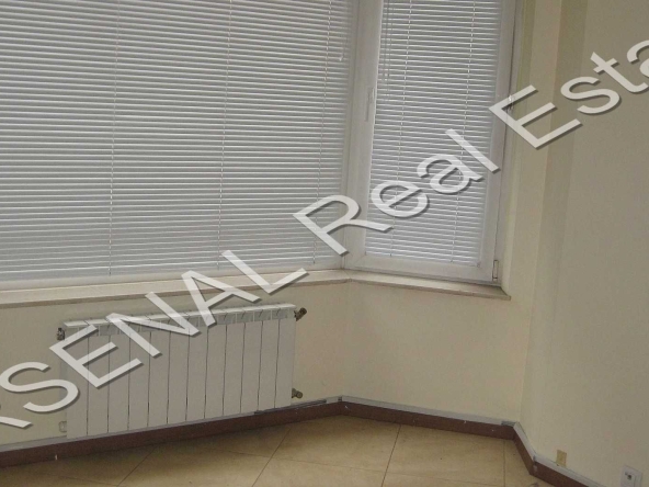 Дава се под наем Офис в София, Център - 207 кв.м за 1495.83 € - Снимка #1