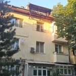 Двустаен апартамент в Перник, Изток - 68 кв.м за 1050 €/кв.м - Снимка #1