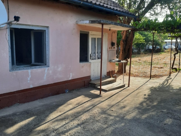 Къща в Долна Митрополия - 128 кв.м за 688 €/кв.м - Снимка #1