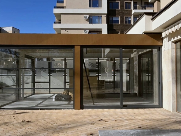 Заведение в Долна Оряховица - 194 кв.м за 1709 €/кв.м - Снимка #1