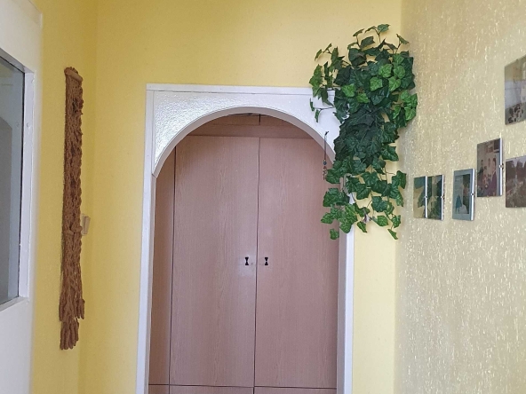 Дава се под наем Двустаен апартамент в Русе, Възраждане - 61 кв.м за 119696.49 € - Снимка #1