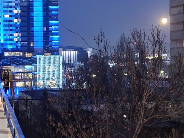 Дава се под наем Двустаен апартамент в София, Иван Вазов - 80 кв.м за 867 € - Снимка #1