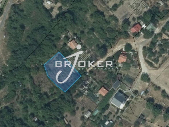 Парцел в Кърджали, Веселчане - 802 кв.м за 38 €/кв.м - Снимка #1