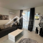 Дава се под наем Тристаен апартамент в Варна, Център - 85 кв.м за 997.05 € - Снимка #1