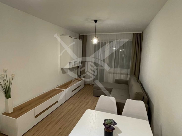 Дава се под наем Двустаен апартамент в София, Люлин 8 - 62 кв.м за 598.23 € - Снимка #1