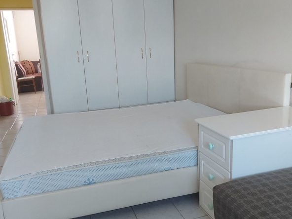 Четиристаен апартамент в Русе, Център - 105 кв.м за 8 €/кв.м - Снимка #1