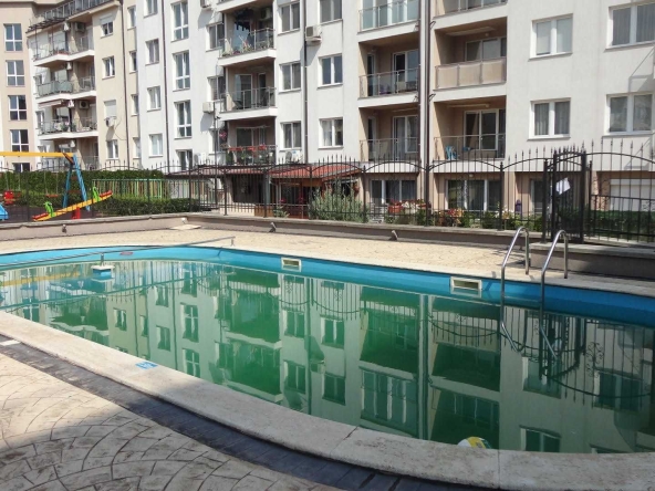 Дава се под наем Тристаен апартамент в София, Витоша - 75 кв.м за 550 € - Снимка #1