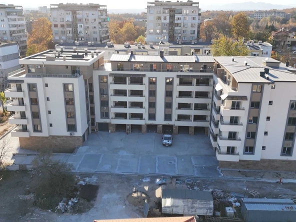 Двустаен апартамент в Хасково, Куба - 74 кв.м за 865 €/кв.м - Снимка #1