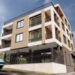 Тристаен апартамент в Карлово - 138 кв.м за 550 €/кв.м - Снимка #1