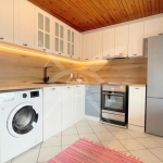 Дава се под наем Етаж от къща в София, Драгалевци - 130 кв.м за 797.64 € - Снимка #1