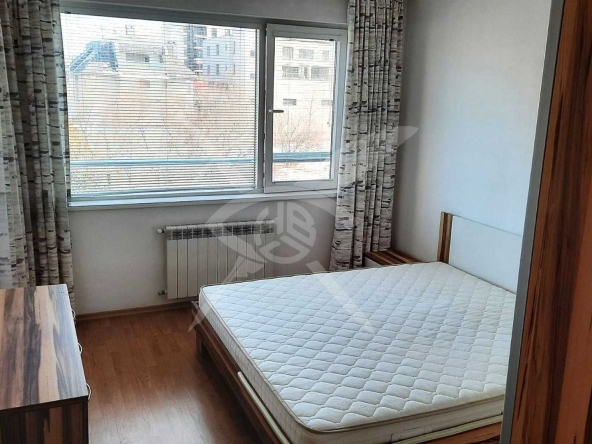 Дава се под наем Двустаен апартамент в София, Витоша - 87 кв.м за 668.1 € - Снимка #1