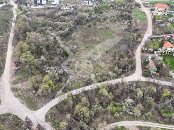 Парцел в с. Герман, Област София-град - 3095 кв.м за 112 €/кв.м - Снимка #1