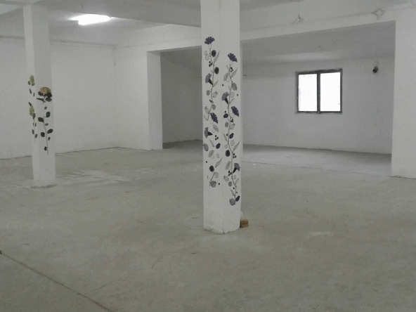 Дава се под наем Склад в Пловдив, Индустриална зона - Север - 200 кв.м за 561 € - Снимка #1