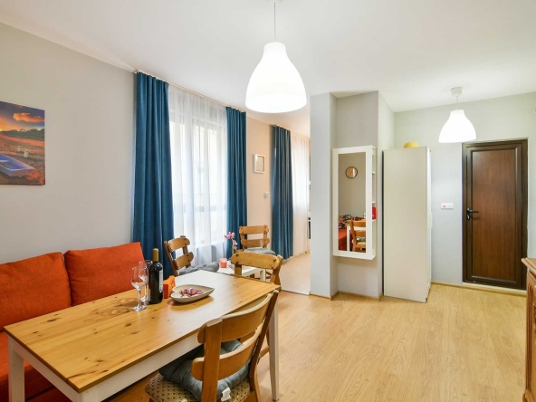 Дава се под наем Двустаен апартамент в Варна, Операта - 50 кв.м за 600 € - Снимка #1