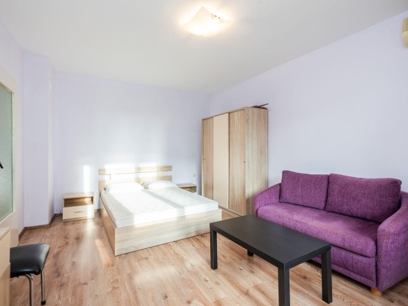 Дава се под наем Двустаен апартамент в Варна, Чайка - 54 кв.м за 383 € - Снимка #1