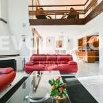 Дава се под наем Къща в Божурище - 200 кв.м за 2200 € - Снимка #1