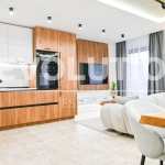 Дава се под наем Тристаен апартамент в София, Зона Б-18 - 120 кв.м за 1300 € - Снимка #1