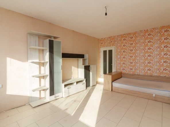 Едностаен апартамент в София, Захарна фабрика - 40 кв.м за 2500 €/кв.м - Снимка #1