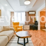 Дава се под наем Тристаен апартамент в София, Зона Б-5 - 108 кв.м за 1300 € - Снимка #1