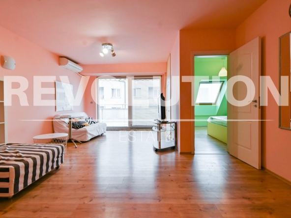 Дава се под наем Двустаен апартамент в София, Хладилника - 48 кв.м за 600 € - Снимка #1